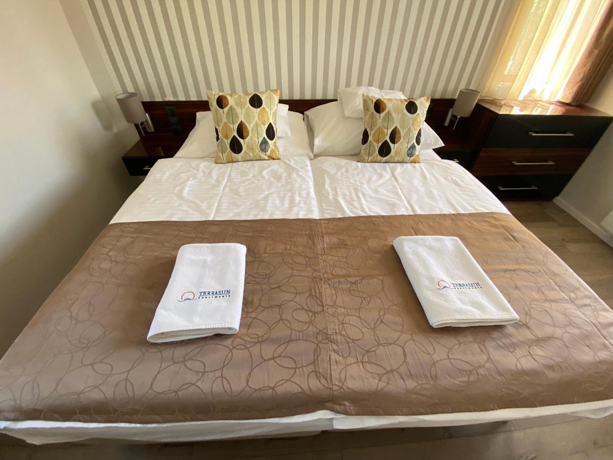 Terrasun Apartments Балатонсарсо Екстериор снимка