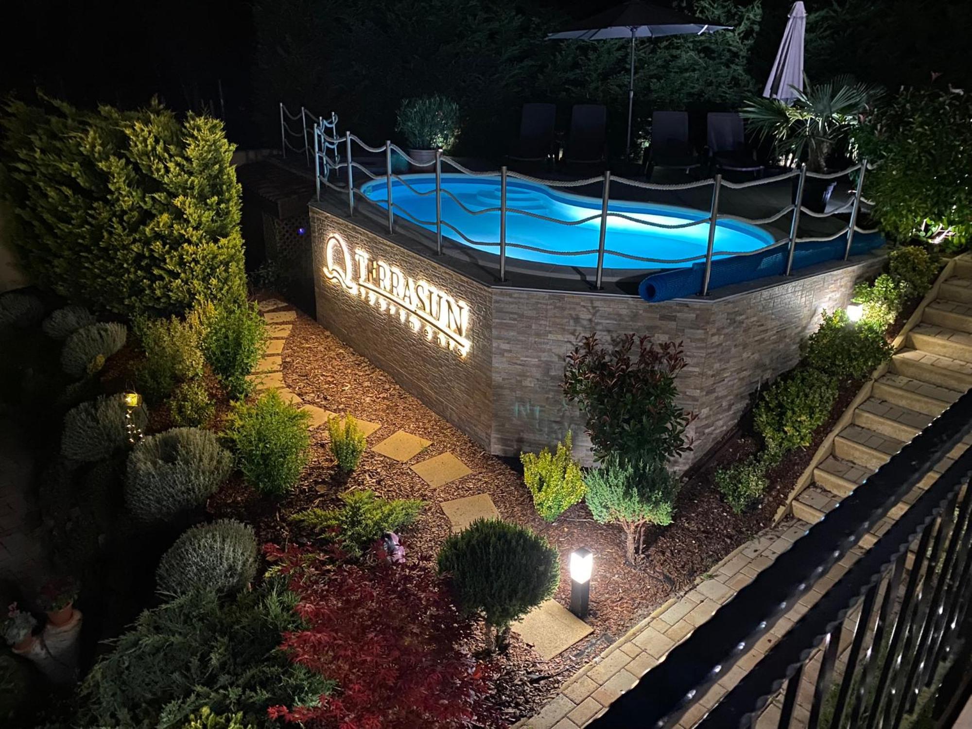 Terrasun Apartments Балатонсарсо Екстериор снимка