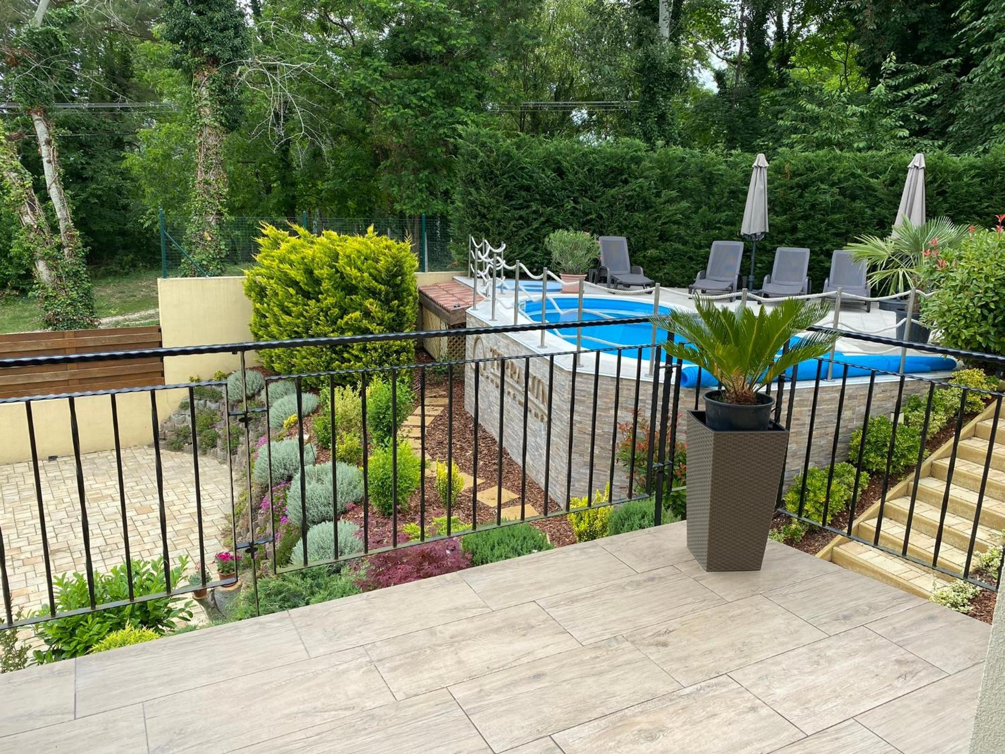 Terrasun Apartments Балатонсарсо Екстериор снимка