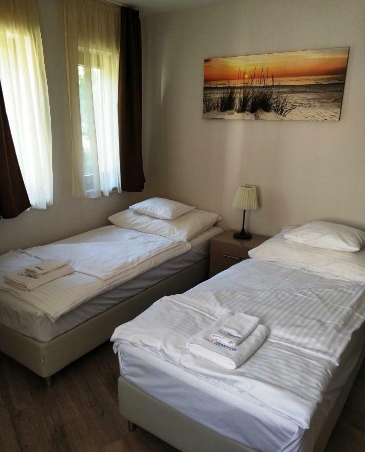 Terrasun Apartments Балатонсарсо Екстериор снимка